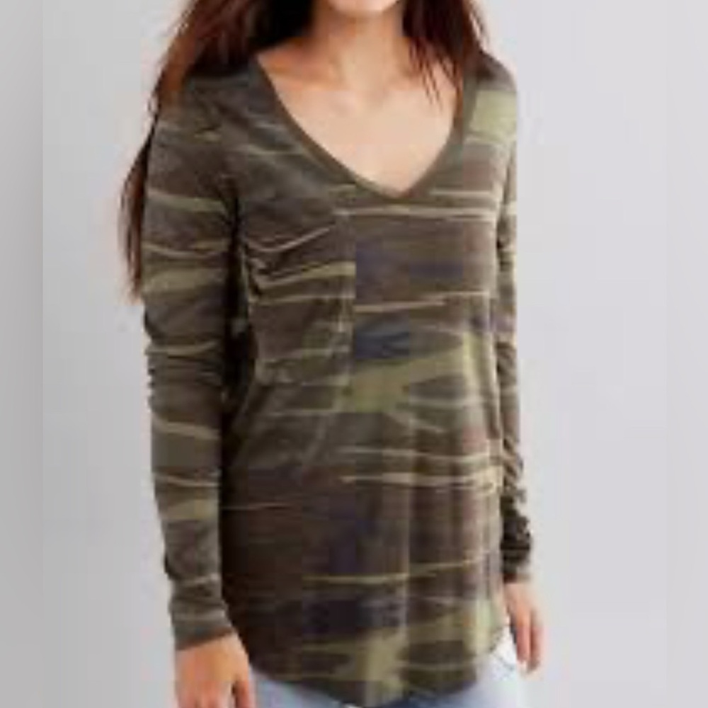 NWT Z Supply Olive Camouflage Long Sleeve Tee - Picture 2 of 7